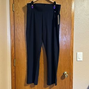 Danskin essentials yoga pant. Midnight navy color. Size 2X.  NWT
